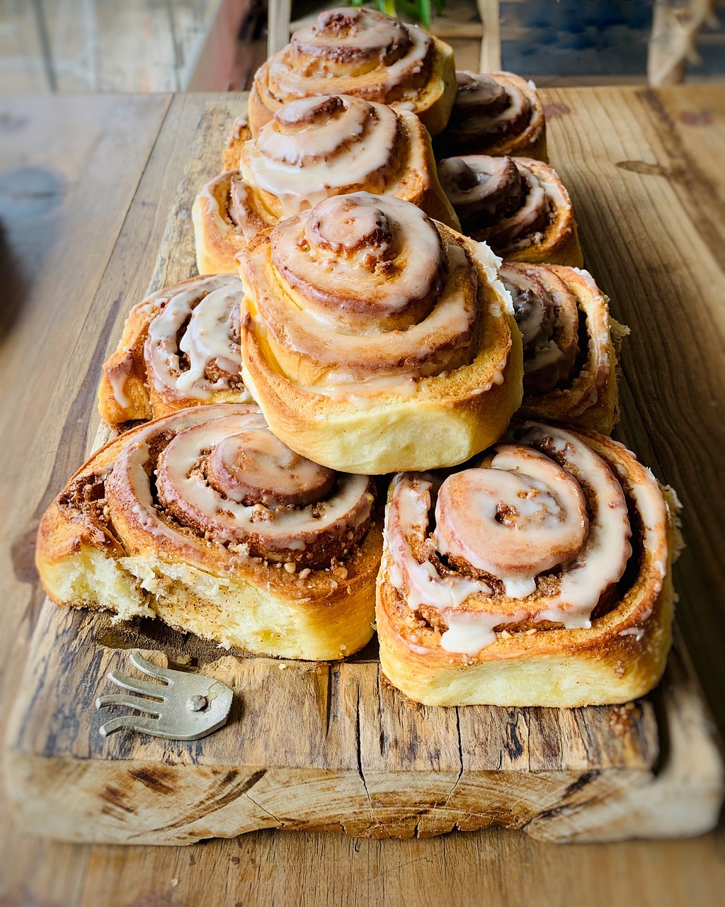 frische und knusprige brötchen – perfekt für frühstück, snacks oder jede mahlzeit. entdecken sie unser vielfältiges angebot an leckeren brotbrötchen.