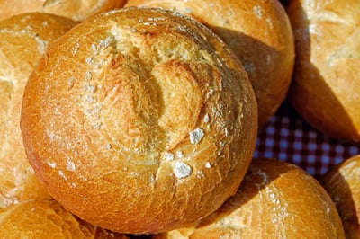 Brötchen backen: Frisch aus dem eigenen Ofen